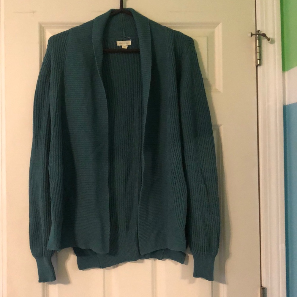 Cable knit cardigan